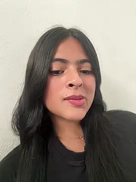 canelareina online show from 07-18-26, 06:27