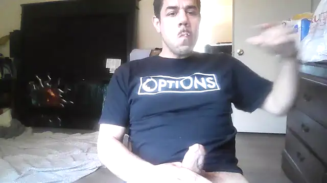 Snapshot of toosexy4myshirt chatting on 06-19-26, 12:11 toosexy4myshirt online show from 06-19-26, 12:11