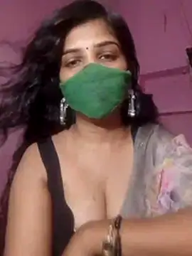 Snapshot of JYOTI_023 chatting on 07-01-26, 04:24 JYOTI 023 online show from 07-01-26, 04:24