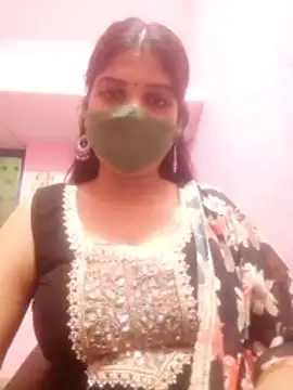 Snapshot of JYOTI_023 chatting on 06-18-26, 04:11 JYOTI 023 online show from 06-18-26, 04:11