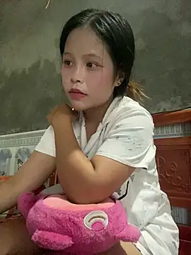 Snapshot of Yin-ri chatting on 07-07-26, 02:58 Yin-ri online show from 07-07-26, 02:58