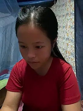 Snapshot of Yin-ri chatting on 06-30-26, 08:03 Yin-ri online show from 06-30-26, 08:03