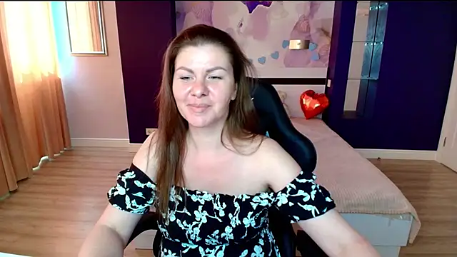 Snapshot of LunaKissesx chatting on 06-27-26, 12:22 LunaKissesx online show from 06-27-26, 12:22