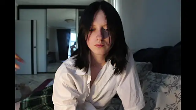 Catherine19Hunt online show from 06-27-26, 04:57