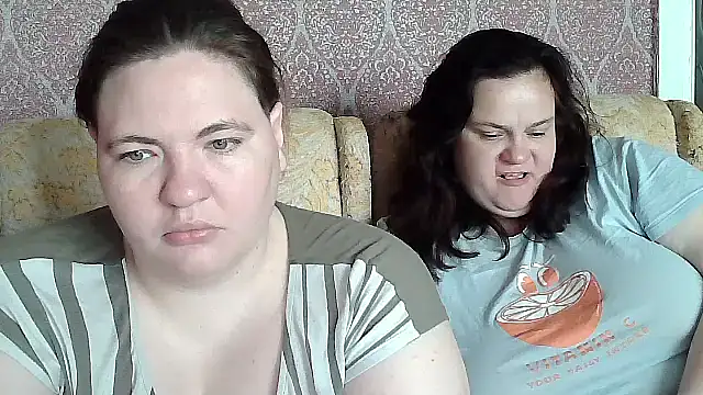 Snapshot of TiaMason chatting on 06-15-26, 06:57 TiaMason online show from 06-15-26, 06:57