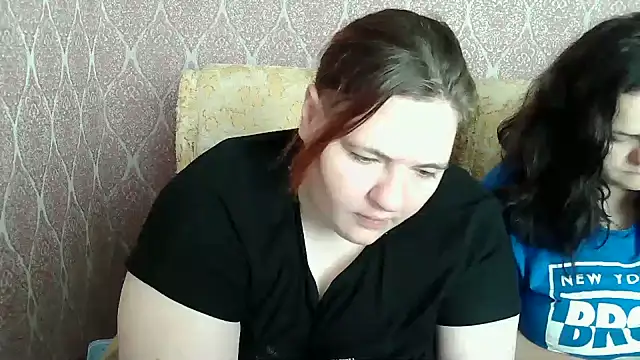 Snapshot of TiaMason chatting on 06-11-26, 09:50 TiaMason online show from 06-11-26, 09:50