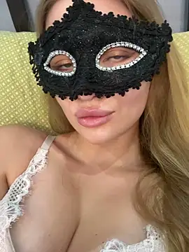 Snapshot of AlexandraMoore03 chatting on 07-17-26, 05:48 AlexandraMoore03 online show from 07-17-26, 05:48