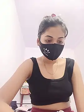 Snapshot of Sapna-p chatting on 06-13-26, 07:01 Sapna-p online show from 06-13-26, 07:01