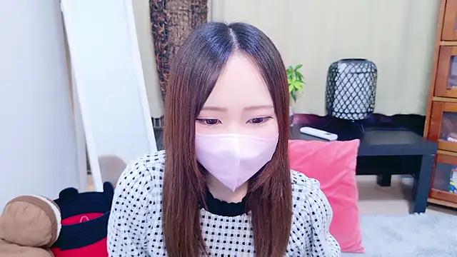Snapshot of MIUMiU_Fly chatting on 06-23-26, 07:06 MIUMiU Fly online show from 06-23-26, 07:06