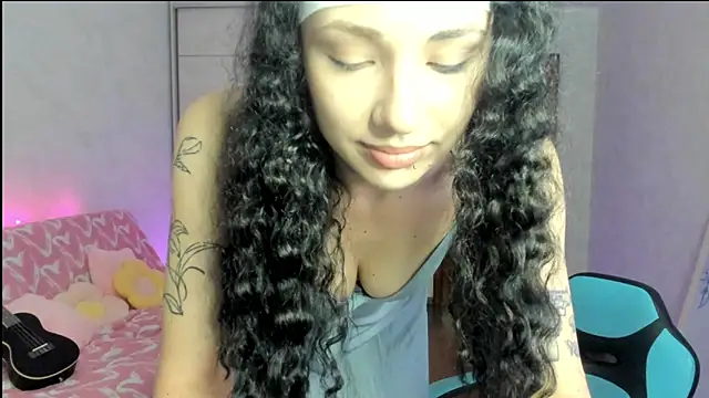 elisskriter online show from 07-22-26, 12:18