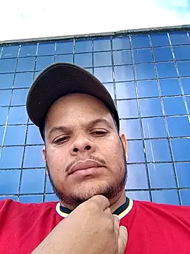FFelipe000777 online show from 07-04-26, 06:56