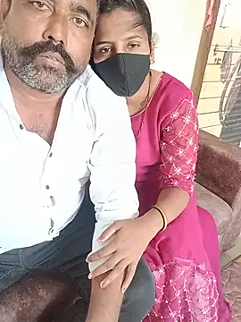 crazycouple40 online show from 06-27-26, 07:03