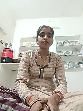 Snapshot of Rinjalji chatting on 07-08-26, 04:18 Rinjalji online show from 07-08-26, 04:18
