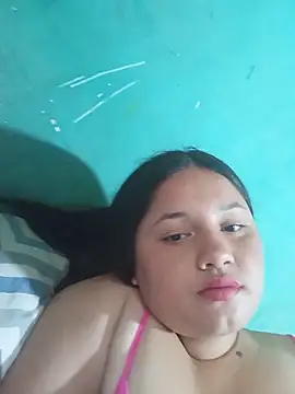 Snapshot of Yulisa_70 chatting on 06-09-26, 02:29 Yulisa 70 online show from 06-09-26, 02:29