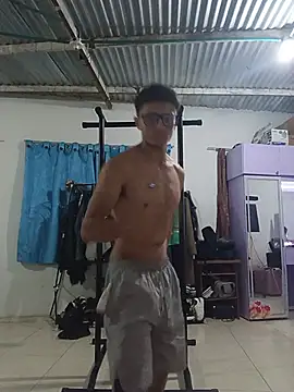 Davitfitnosuke online show from 07-08-26, 12:46