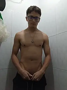 Davitfitnosuke online show from 07-15-26, 01:01