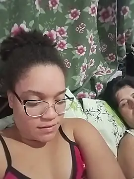 Esquetadinhas online show from 06-30-26, 01:38