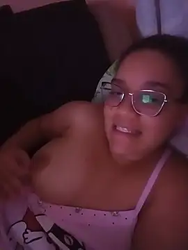 Esquetadinhas online show from 08-04-26, 05:34
