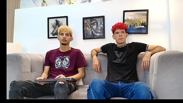 Hot skinny guys online show from 06-21-26, 07:41