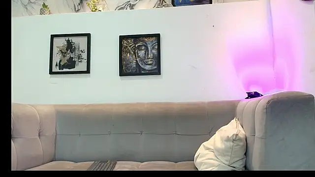 Hot skinny guys online show from 06-20-26, 07:30