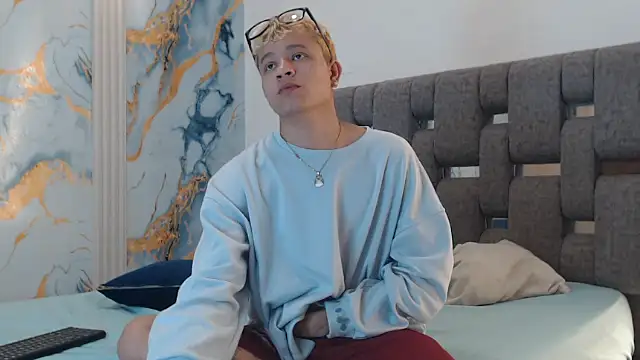 Thick cock guys online show from 07-25-26, 01:39
