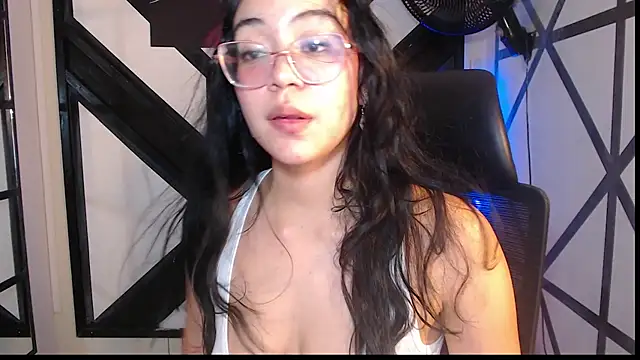 megan 0701 online show from 06-11-26, 02:53