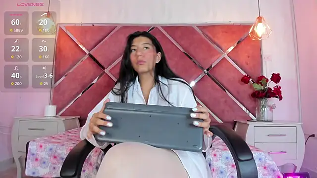 Carla Alvez online show from 07-22-26, 02:13