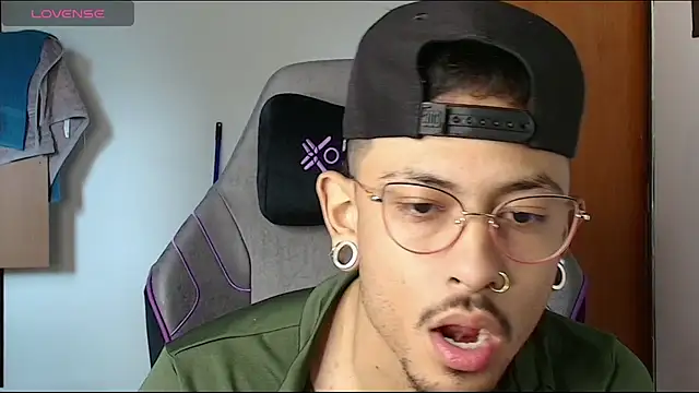 DICKGreatZun online show from 06-25-26, 06:46