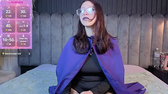 lunar lustx online show from 07-12-26, 12:17