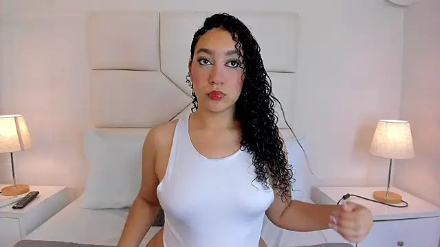 NaomiCambels online show from 07-09-26, 07:24