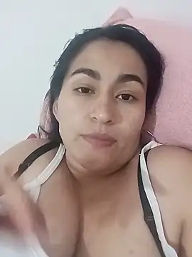 Snapshot of Carolina_Velez_pm chatting on 06-12-26, 01:36 Carolina Velez pm online show from 06-12-26, 01:36