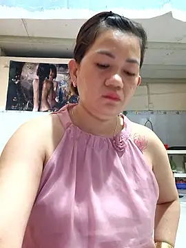 Snapshot of Forever9s chatting on 06-20-26, 10:04 Forever9s online show from 06-20-26, 10:04