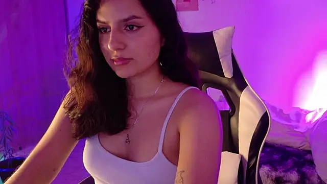 Selenyx 3 online show from 06-25-26, 05:23