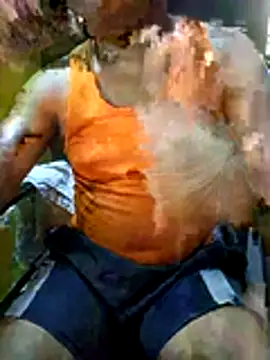 Snapshot of Lawrencedlkk007 chatting on 04-16-26, 09:10 Lawrencedlkk007 online show from 04-16-26, 09:10