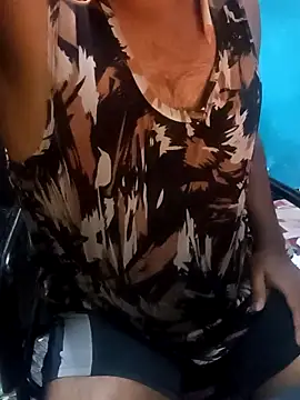 Snapshot of Lawrencedlkk007 chatting on 02-05-26, 06:04 Lawrencedlkk007 online show from 02-05-26, 06:04