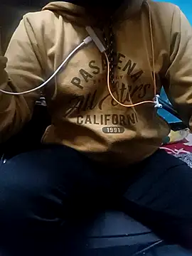 Snapshot of Lawrencedlkk007 chatting on 02-07-26, 02:47 Lawrencedlkk007 online show from 02-07-26, 02:47