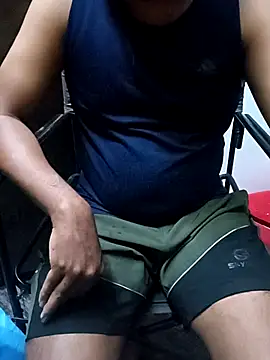 Snapshot of Lawrencedlkk007 chatting on 02-12-26, 12:27 Lawrencedlkk007 online show from 02-12-26, 12:27