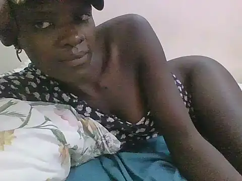 Snapshot of ebonypetite2 chatting on 07-13-26, 05:56 ebonypetite2 online show from 07-13-26, 05:56