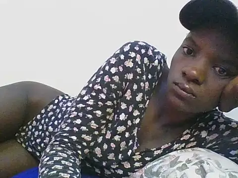 Snapshot of ebonypetite2 chatting on 06-30-26, 03:28 ebonypetite2 online show from 06-30-26, 03:28