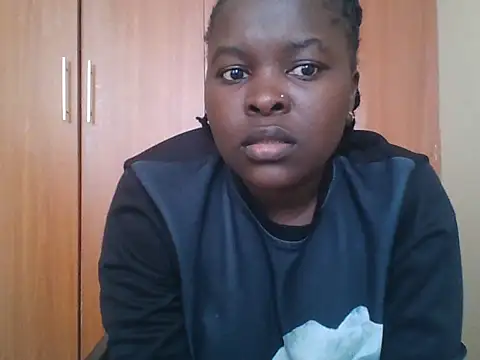 Snapshot of Fine-Asss chatting on 06-11-26, 07:05 Fine-Asss online show from 06-11-26, 07:05