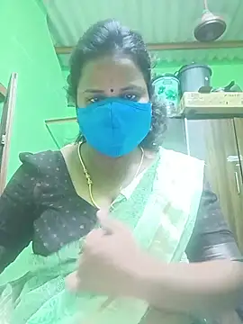 Snapshot of Tamil_Aathira_sri chatting on 07-13-26, 05:34 Tamil Aathira sri online show from 07-13-26, 05:34