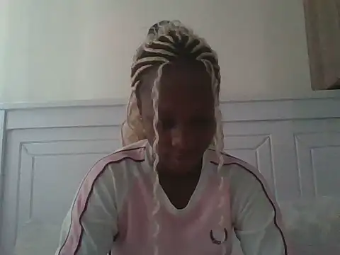 Sweet-cherrry online show from 06-13-26, 08:45