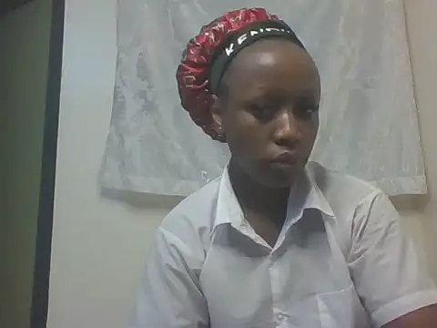 Sweet-cherrry online show from 07-14-26, 09:03