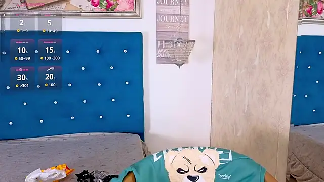 Snapshot of halaia1 chatting on 06-11-26, 12:24 halaia1 online show from 06-11-26, 12:24