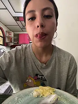IvyDove online show from 06-28-26, 10:16
