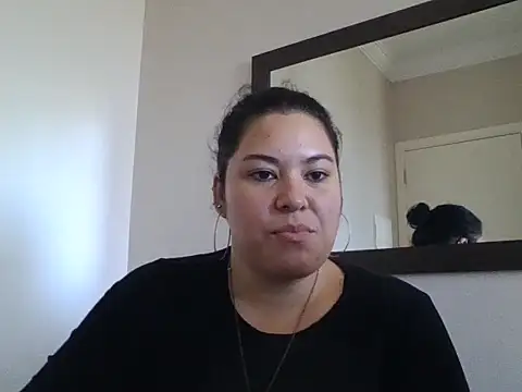 Snapshot of Natasha_Polaroid chatting on 06-17-26, 01:32 Natasha Polaroid online show from 06-17-26, 01:32