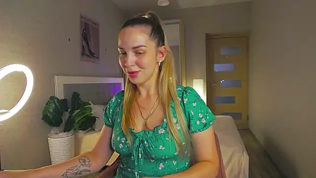 babbyalexandra online show from 07-13-26, 01:21