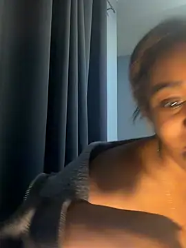 Snapshot of soupypie chatting on 06-14-26, 02:24 soupypie online show from 06-14-26, 02:24