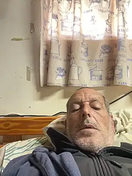 GeldenKuy online show from 06-10-26, 06:14