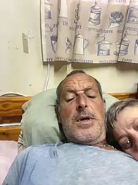 GeldenKuy online show from 06-24-26, 08:02